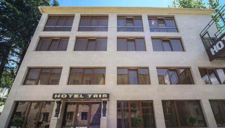 Hotel Taia Kutaiszi Kültér fotó
